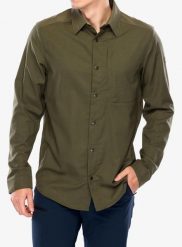 Koszula turystyczna Fjallraven Keb Trekking Shirt LS. Zielone koszule męskie Fjällräven, m, bez wzorów, z materiału, bez kołnierzyka, bez ramiączek. Za 692.99 zł.