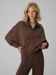 4F Bluza dresowa loose bez kaptura damska - brązowa XS. Brązowe bluzy z kapturem damskie 4f, s, bez wzorów, z dresówki. Za 199.99 zł.