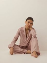 Dwuczęściowa piżama z wiskozy - brązowy. Brązowe piżamy damskie Reserved, l, bez wzorów, z wiskozy, bez ramiączek. Za 159.99 zł.