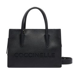 Torebka Coccinelle. Czarne torebki klasyczne damskie Coccinelle, bez wzorów, bez dodatków. Za 1,399.00 zł.