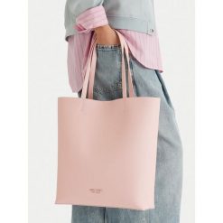 Torebka Nine West. Czerwone torebki klasyczne damskie Nine West, bez wzorów, bez dodatków. Za 199.99 zł.