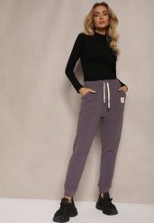 Ciemnoszare Spodnie Dresowe Ocieplone z Bawełny High Waist Ozdobione Aplikacją Rianila. Szare spodnie dresowe damskie Renee, l, z aplikacjami, z bawełny. Za 54.99 zł.