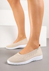 Beżowe Wsuwane Tenisówki z Delikatną Perforacją Firsedi. Brązowe trampki i tenisówki damskie Born2be, bez wzorów, z jeansu. Za 44.99 zł.