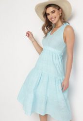 Jasnoniebieska Bawełniana Sukienka Midi Rozkloszowana z Troczkiem i Ozdobnymi Haftami Kirriela. Niebieskie sukienki damskie Born2be, na lato, l, bez wzorów, z bawełny, bez kołnierzyka, bez ramiączek, midi, rozkloszowane. W wyprzedaży za 55.99 zł.