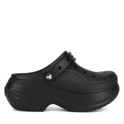 Klapki Crocs. Czarne klapki damskie Crocs, bez wzorów, bez obcasa. Za 279.99 zł.