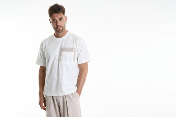 Xagon Man T-shirt | P26082 ZUTS72 | Mężczyzna | Biały. Białe t-shirty męskie Xagon, m, z aplikacjami, z bawełny, bez kołnierzyka. W wyprzedaży za 279.00 zł.