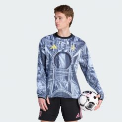 Koszulka Juventus 25/26 Pre-Match Warm. Czarne t-shirty sportowe męskie Adidas, bez ramiączek, do piłki nożnej. Za 479.00 zł.