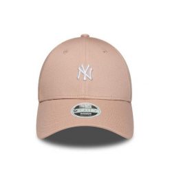 Damska czapka z daszkiem New York Yankees Logo 9FORTY. Białe czapki z daszkiem damskie New Era, bez wzorów. Za 170.50 zł.