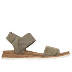 Sandały damskie Skechers BOBS Desert Kiss Low - Top Look. Zielone sandały damskie Skechers, bez wzorów, bez obcasa. Za 264.00 zł.