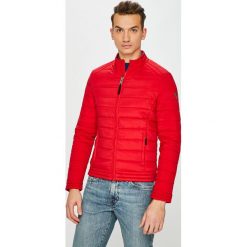 Guess Jeans - Kurtka. Czarne kurtki męskie Guess Jeans, l, z aplikacjami, z jeansu, bez kaptura. W wyprzedaży za 479.90 zł.
