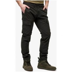 Timberland Spodnie Profile Lake Cotton Nylon Cargo Pant , szary, rozmiar 38/32. Szare spodnie materiałowe męskie Timberland, bez wzorów, z bawełny. W wyprzedaży za 295.99 zł.