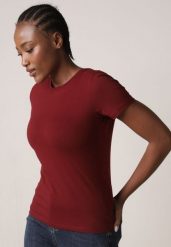 Bordowy Bawełniany T-shirt w Klasycznym Stylu Nedila. Czerwone t-shirty damskie Born2be, m, bez wzorów, z bawełny, bez kołnierzyka. Za 39.99 zł.