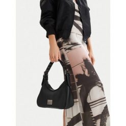 Torebka G-Star Raw. Czarne torebki klasyczne damskie G-Star Raw, bez wzorów, bez dodatków. Za 159.99 zł.