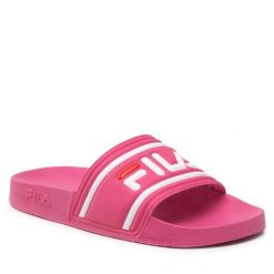 Klapki Fila. Czerwone klapki damskie Fila, bez wzorów, bez obcasa. Za 79.99 zł.