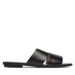 Klapki Calvin Klein. Czarne klapki damskie CALVIN KLEIN, bez wzorów, bez obcasa. Za 389.99 zł.