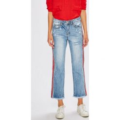 Answear - Jeansy. Niebieskie jeansy damskie ANSWEAR, z podwyższonym stanem. W wyprzedaży za 49.90 zł.