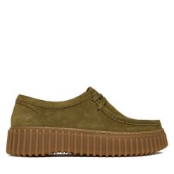 Półbuty Clarks. Brązowe półbuty damskie Clarks, bez wzorów, bez obcasa, na płaskiej podeszwie. Za 529.99 zł.