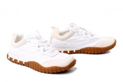 ARTIKER RELAKS 58C1284 biały, półbuty damskie. Białe półbuty damskie Artiker Relaks, bez wzorów, bez obcasa. Za 148.67 zł.