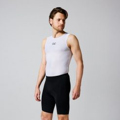 Krótkie spodenki kolarskie do kolarstwa górskiego. Czarne szorty męskie ACELERA, bez wzorów, sportowe. W wyprzedaży za 169.16 zł.