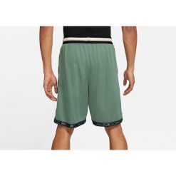 Spodenki męskie nike dri-fit dna shorts dutch green. Zielone szorty męskie Nike, bez wzorów, sportowe. Za 199.00 zł.