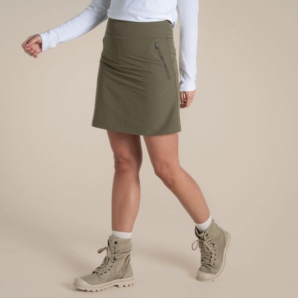 Damskie spódnico-spodenki Craghoppers Nosilife Pro II. Zielone spódniczki damskie CRAGHOPPERS, bez wzorów, sportowe. W wyprzedaży za 351.40 zł.