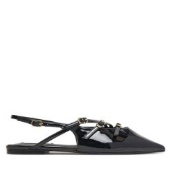 Sandały Steve Madden. Czarne sandały damskie Steve Madden, bez wzorów, bez obcasa, na płaskiej podeszwie. Za 329.99 zł.