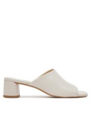 Vagabond Shoemakers Klapki Piper 5921-201-02 Beżowy. Brązowe klapki damskie Vagabond Shoemakers, bez wzorów, ze skóry, bez obcasa. Za 429.99 zł.
