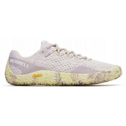 Buty sportowe dla kobiet Merrel VAPOR GLOVE 6. Czerwone buty sportowe na co dzień damskie MERRELL, bez wzorów. Za 499.98 zł.