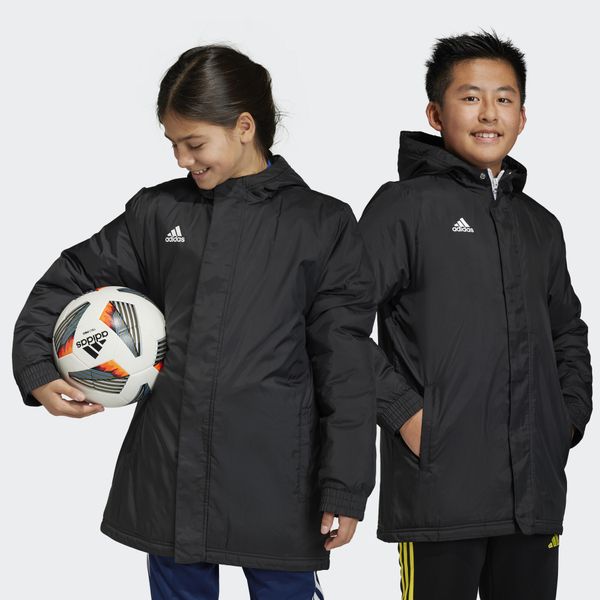 Entrada 22 Stadium Jacket. Czarne szorty męskie Adidas, na zimę, bez wzorów, z materiału, klasyczne. Za 244.99 zł.