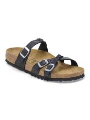 Birkenstock Skórzane klapki "Arizona" w kolorze czarnym rozmiar: 39. Czarne klapki damskie Birkenstock, bez wzorów, bez obcasa. Za 483.17 zł.