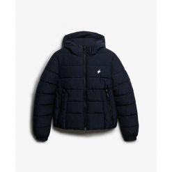 Damska kurtka z kapturem Superdry Spirit. Niebieskie kurtki damskie Superdry., bez wzorów, z puchu, z kapturem. W wyprzedaży za 508.65 zł.