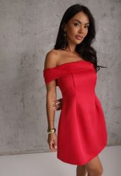 Czerwona Koktajlowa Sukienka Hiszpanka VICES Typu Bombka Iaonara. Czerwone sukienki damskie Renee, l, bez wzorów, bez kołnierzyka, bez ramiączek, mini, bombki. Za 189.99 zł.