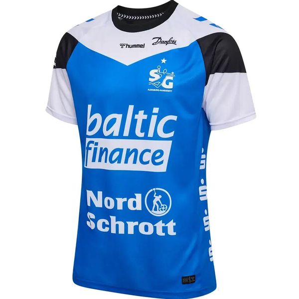 Trzecia koszulka SG Flensburg-Handewitt 2026/27. Białe t-shirty damskie HUMMEL, l, bez wzorów, z materiału, bez kołnierzyka. Za 367.50 zł.