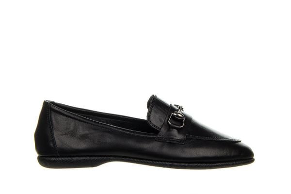 Mokasyny Bayla-161 158 2320 Black 161476, Czarny, Skóra naturalna - 38. Czarne mokasyny damskie Bayla, z materiału. W wyprzedaży za 179.10 zł.