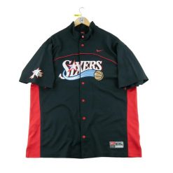 Second life - Nike koszulka męska NBA vintage Y2K - Stan dobry. Czarne t-shirty sportowe męskie Nike, l, z materiału, bez ramiączek, do koszykówki. Za 309.60 zł.