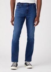 WRANGLER TEXAS SLIM MĘSKIE SPODNIE JEANSOWE APOLLO W12SMN396. Spodnie materiałowe męskie Wrangler, bez wzorów, z jeansu. Za 229.99 zł.