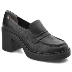 Czarne Półbuty Blu Wygodne Skórzane Buty Na Obcasie. Czarne półbuty damskie Blu, bez wzorów, ze skóry, biznesowe, bez obcasa, na obcasie. Za 275.00 zł.