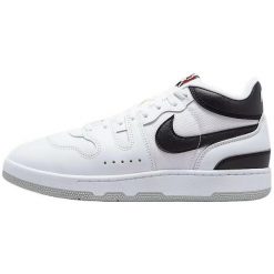 Buty sportowe Nike Mac Attack Qs Sp. Białe buty sportowe na co dzień damskie Nike, bez wzorów, ze skóry. W wyprzedaży za 490.00 zł.