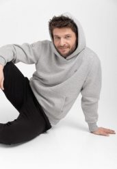 Bluza kangurka B-CARO. Szare bluzy z kapturem męskie Volcano, m, z bawełny. Za 159.99 zł.