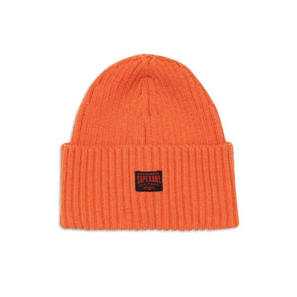 Czapka Superdry Workwear Knitted. Brązowe czapki męskie Superdry., na zimę, z aplikacjami, z dzianiny. Za 116.85 zł.