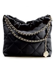 Vince Camuto Torebka "Milan" w kolorze czarnym - 36 x 16 x 11 cm rozmiar: onesize. Czarne torebki klasyczne damskie Vince Camuto, bez wzorów, z materiału, pikowane, bez dodatków. Za 163.45 zł.