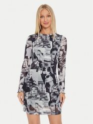 Guess Sukienka codzienna W4YK83 KBBF2 Kolorowy Slim Fit. Sukienki damskie Guess, na co dzień, xs, z aplikacjami, z syntetyku, bez kołnierzyka, bez ramiączek, proste. Za 219.99 zł.