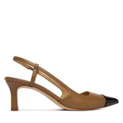 Czółenka MICHAEL Michael Kors. Brązowe czółenka damskie MICHAEL Michael Kors, bez wzorów, bez obcasa. Za 769.99 zł.