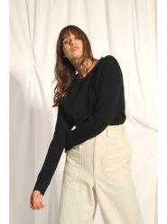 Just Cashmere Kaszmirowy sweter "Kona" w kolorze czarnym rozmiar: M. Czarne swetry klasyczne damskie Just Cashmere, m, z kaszmiru, bez kołnierzyka. Za 570.95 zł.