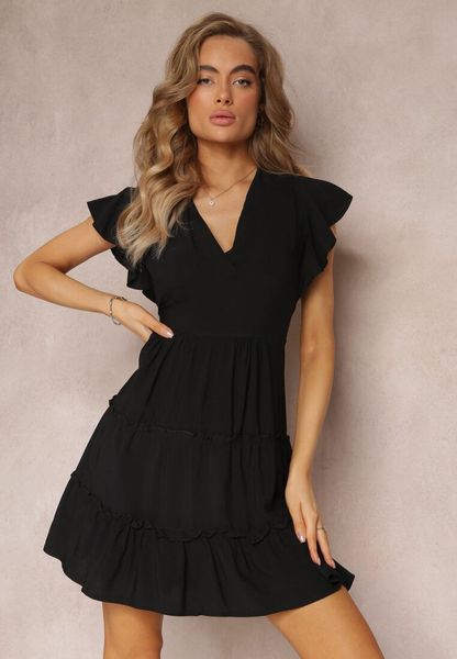 Czarna Taliowana Sukienka Mini Ozdobiona Falbankami Salleni. Czarne sukienki damskie Renee, na co dzień, m, bez wzorów, z wiskozy, bez kołnierzyka, bez ramiączek, mini. Za 64.99 zł.