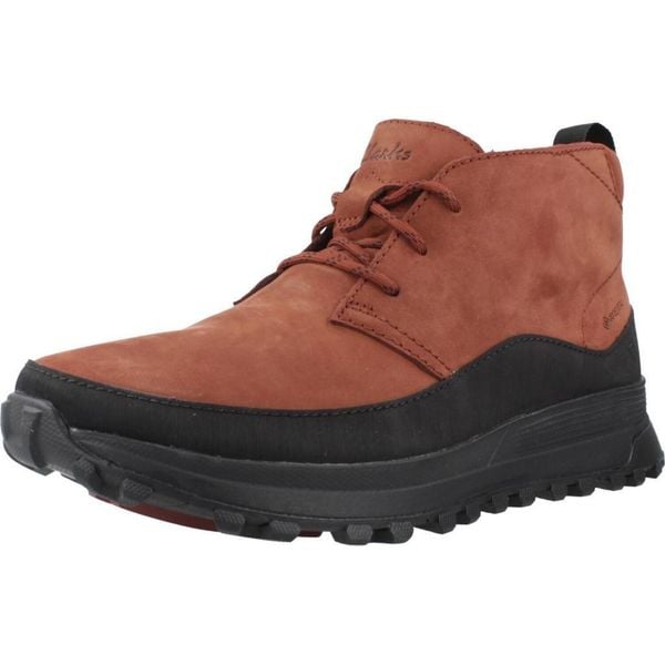 Buty CLARKS ATL TREKDB GTX Brązowy. Brązowe buty trekkingowe męskie Clarks, ze skóry, bez zapięcia, trekkingowe. Za 558.99 zł.