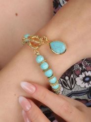 Pierres delicates Pozłacana bransoletka z turkusami rozmiar: onesize. Żółte bransoletki damskie Pierres delicates, pozłacane. Za 86.99 zł.