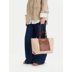 Torebka MEXX. Brązowe torebki klasyczne damskie Mexx, bez wzorów, bez dodatków. Za 249.99 zł.