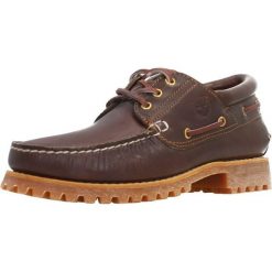 Tenisówki Timberland Model Authentics 3 Eye Class Kolor Brązowy. Brązowe trampki i tenisówki męskie Timberland, bez wzorów, ze skóry, bez zapięcia. Za 789.85 zł.