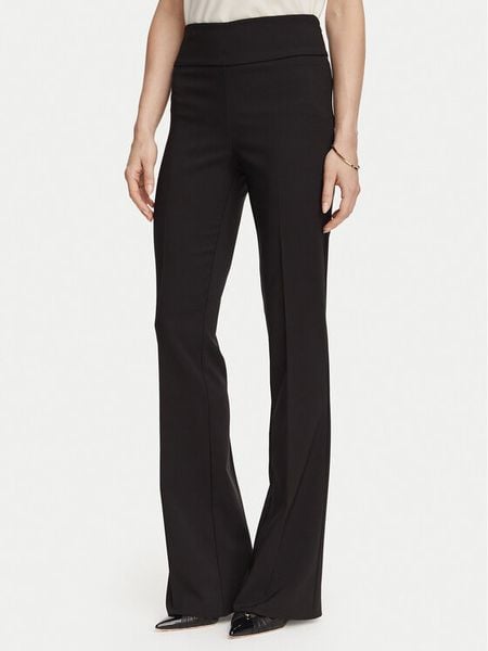 Rinascimento Spodnie materiałowe CFC0130140003 Czarny Flare Fit. Czarne spodnie materiałowe damskie RINASCIMENTO, bez wzorów, z materiału. Za 464.99 zł.